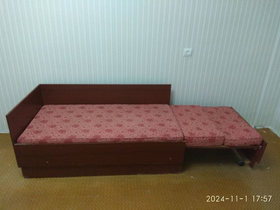 Продам детский диван