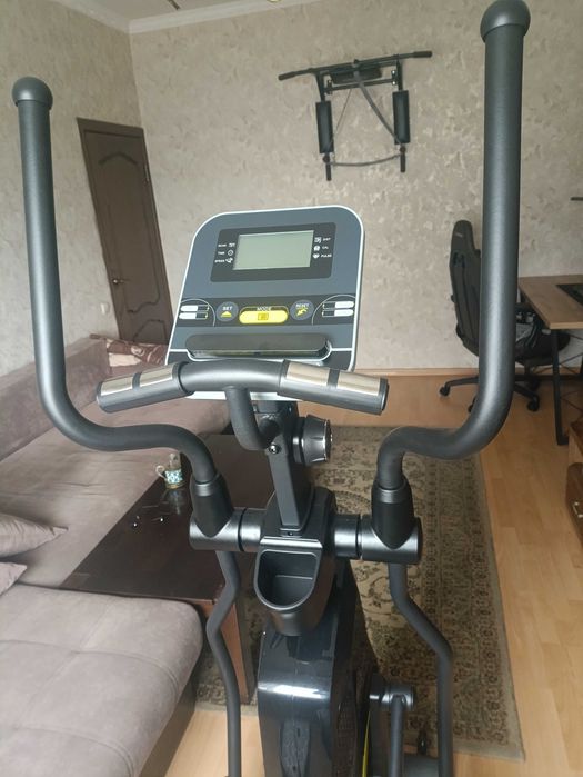 Продам Тренажёр Элепс