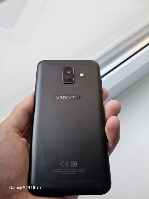 Samsung a6 32gb.