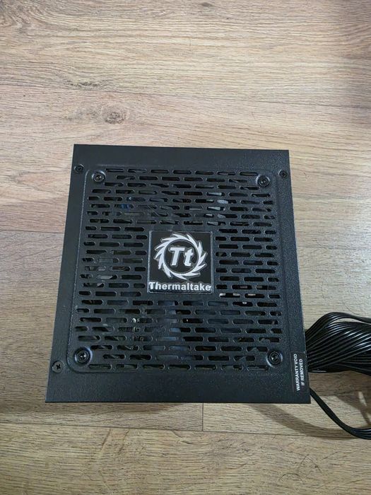 Блок питания Thermaltake 750W