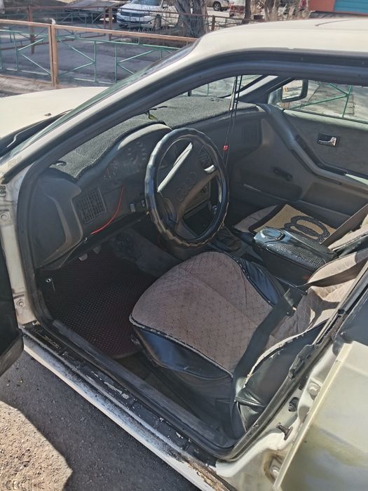 Продам ауди 80 б3