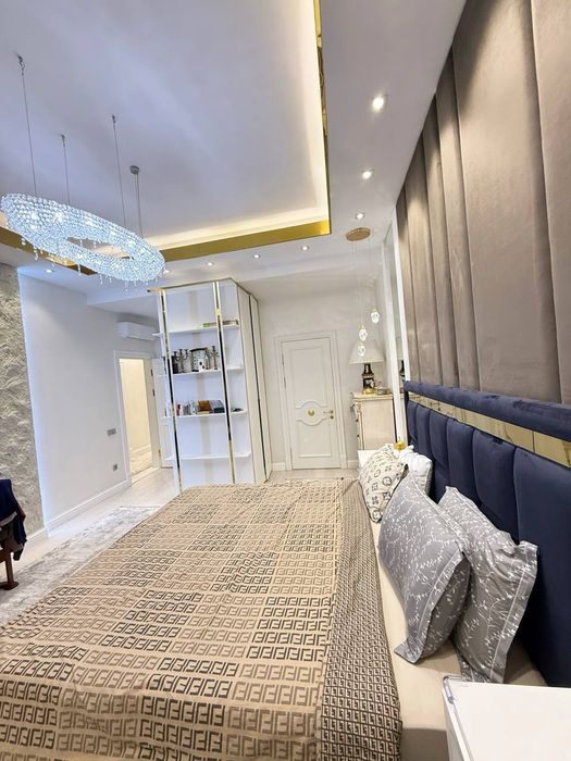 Продается  3/2/8  Гарденс