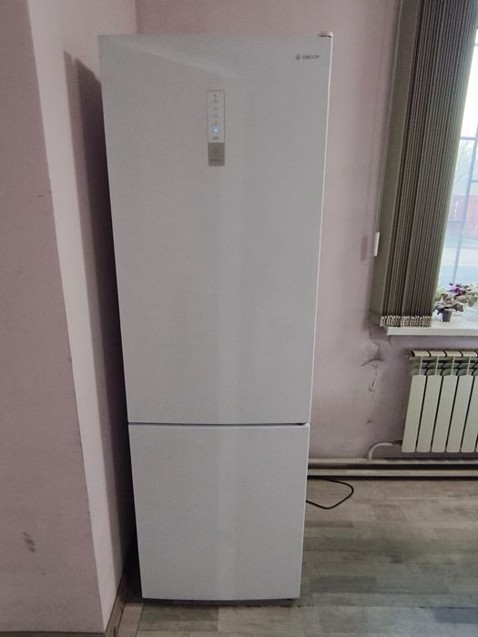 Холодильник DEXP бу