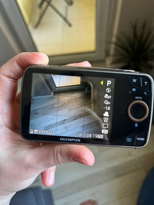 дигитален фотоапарат olympus vh-210