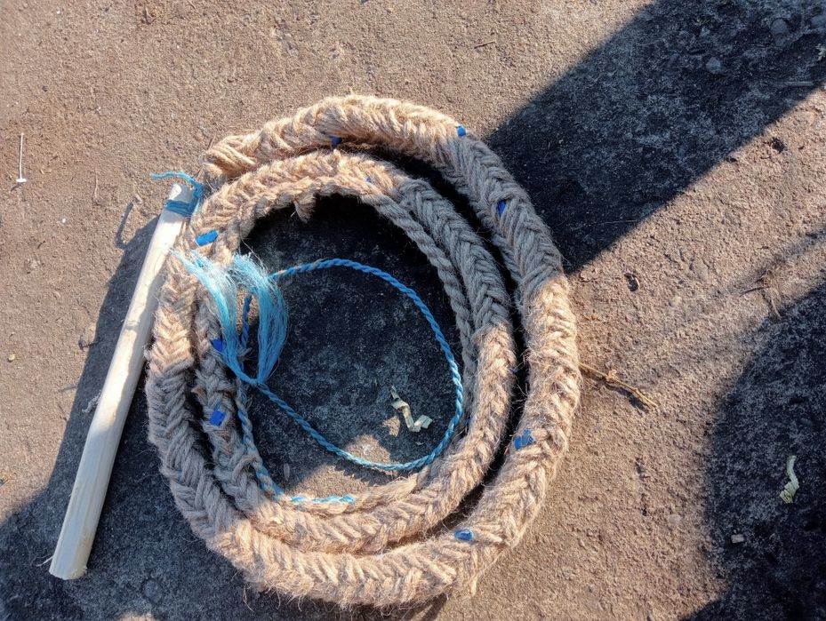 Fac biciuri pe comanda .  Împletit de la 2 fasii la 60