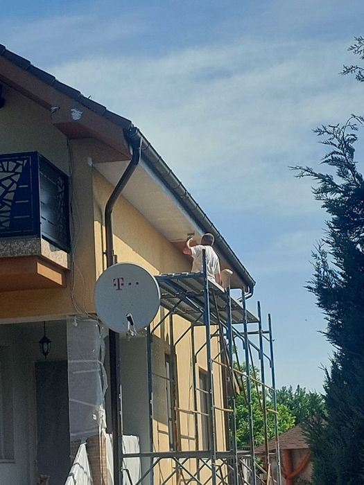 Amenajări interioare si exterioare