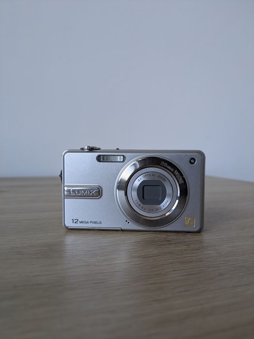 Panasonic Lumix F3 - УНИКАЛНИ РЕТРО СНИМКИ Дигитален Фотоапарат КАТО НОВ