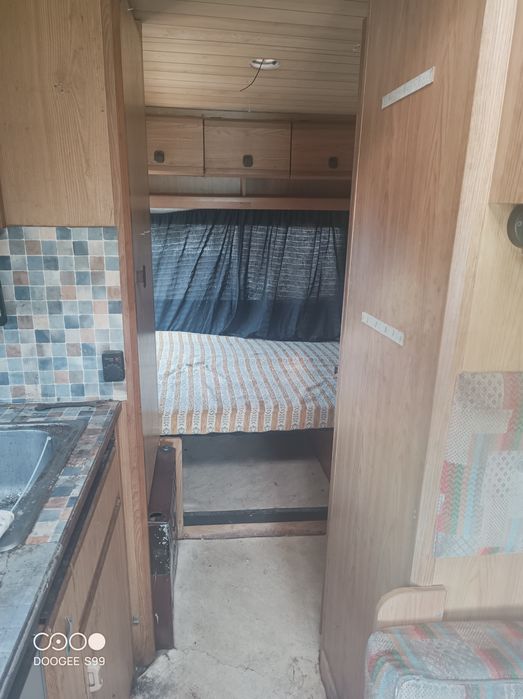 Продавам кемпер на основата на Ситроен ц25