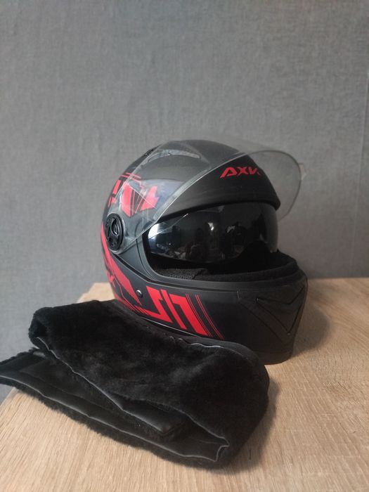 Продам мотоциклетный шлем!