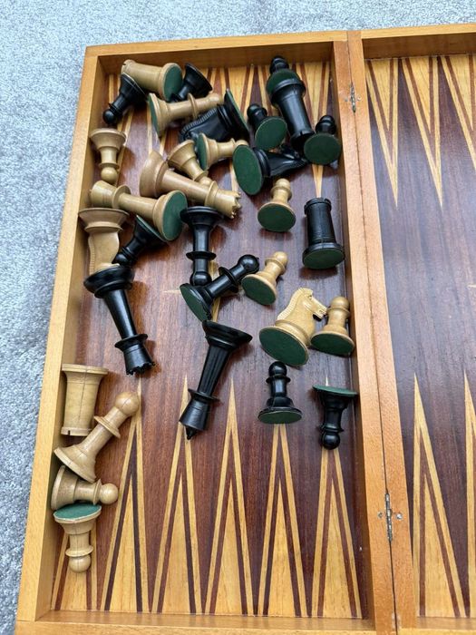 Стара табла/шах за игра