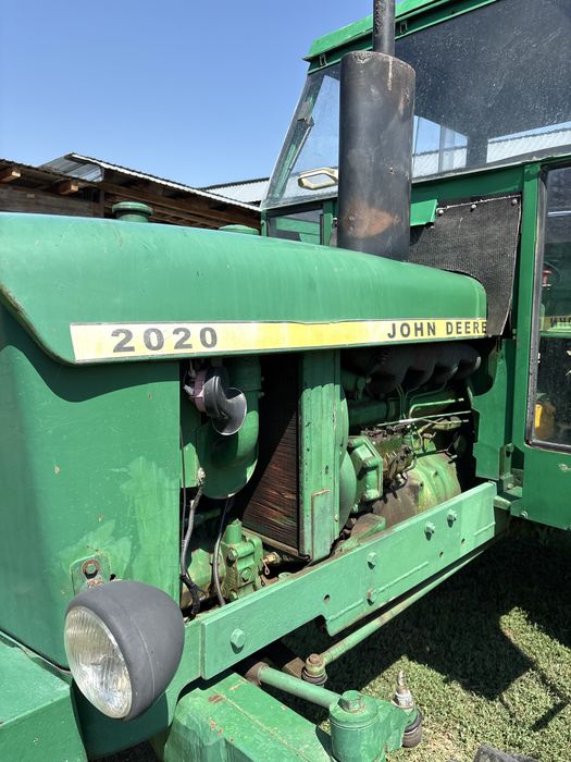 John Deere 2020 – 64 CP – An fabricație 1969