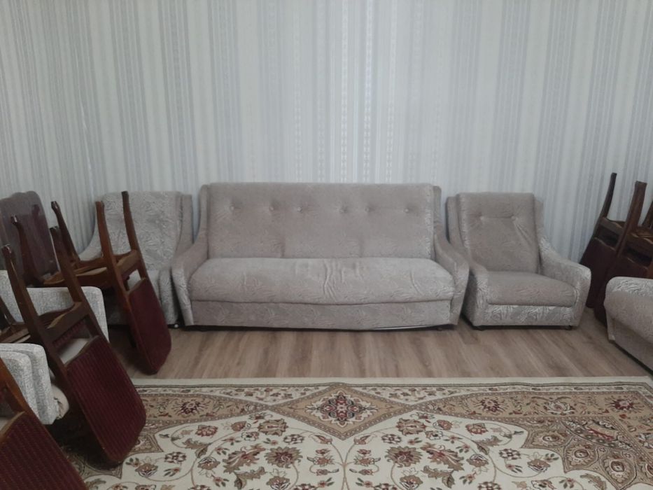 Диван и два кресло продам СРОЧНООО