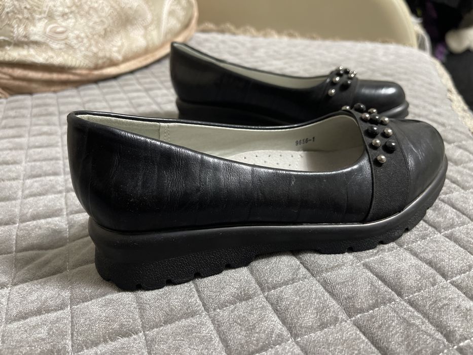 Детская обувь, цена договорная