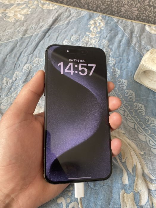 Продам iphone 15 pro max. 256GB