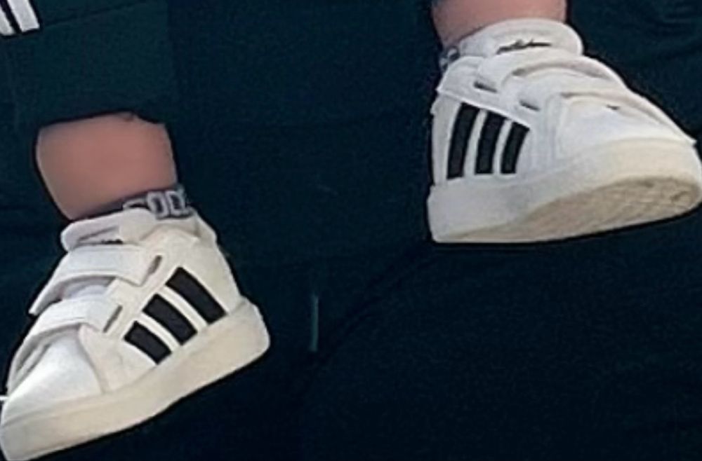 Adidasi adidas marimea 19