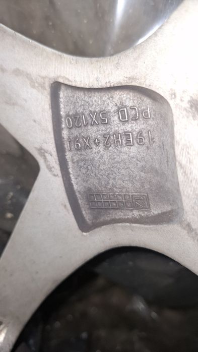 Джанти 19 с гуми 5x120 bmw