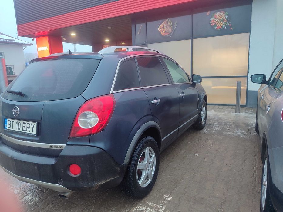 Se vinde Opel Antara 4x4 2dizel  2007 150cp cutie manuală