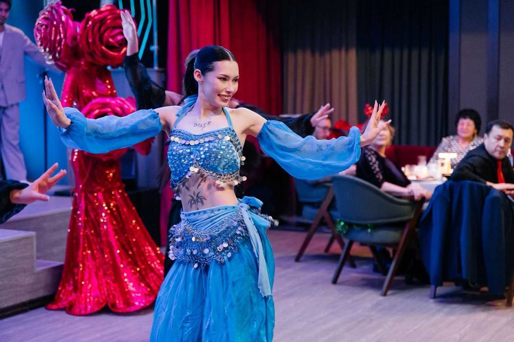 7 Мая - яркие шоу-программы на подарок