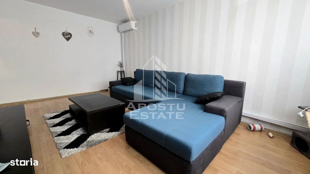 Apartament de vanzare cu 3 camere, decomandat,centrala proprie,Lipovei