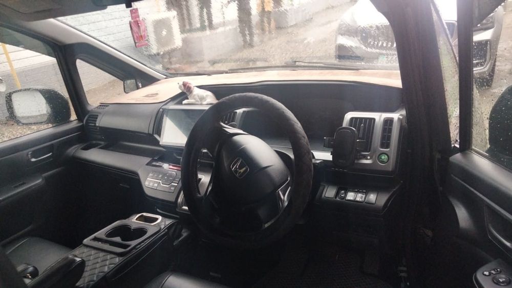 Хонда степвагон 2010 год