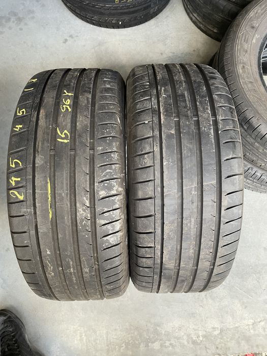 Anvelope vara 245/45/18 Falken/Dunlop