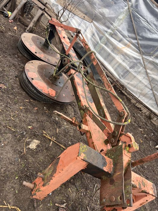 Tractor Universal 650