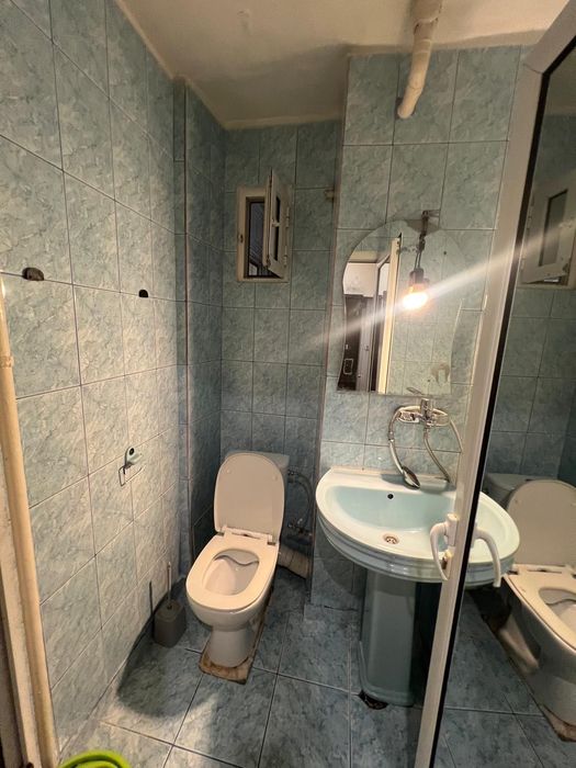 Apartament cu 3 camere , Craiovita Noua- zona George Enescu