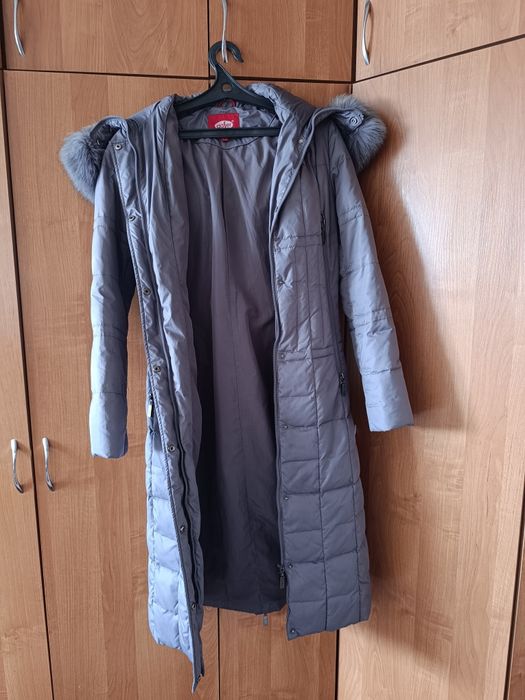 Продам  зимний пуховик