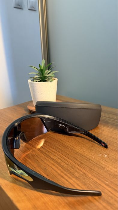 Oakley Meta Vanguard 24k