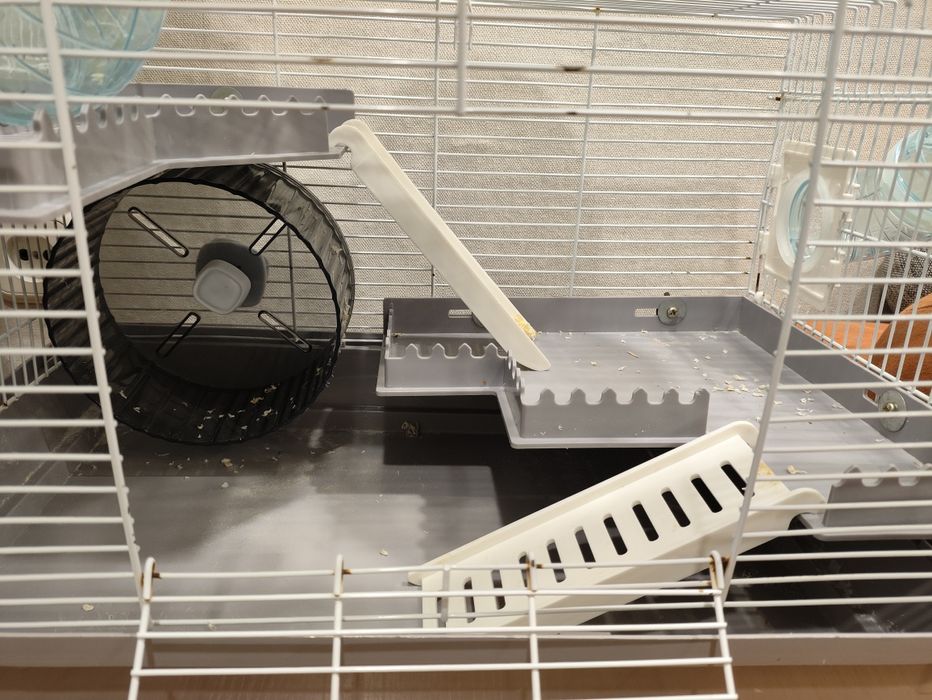 Все для хомяка, продам.