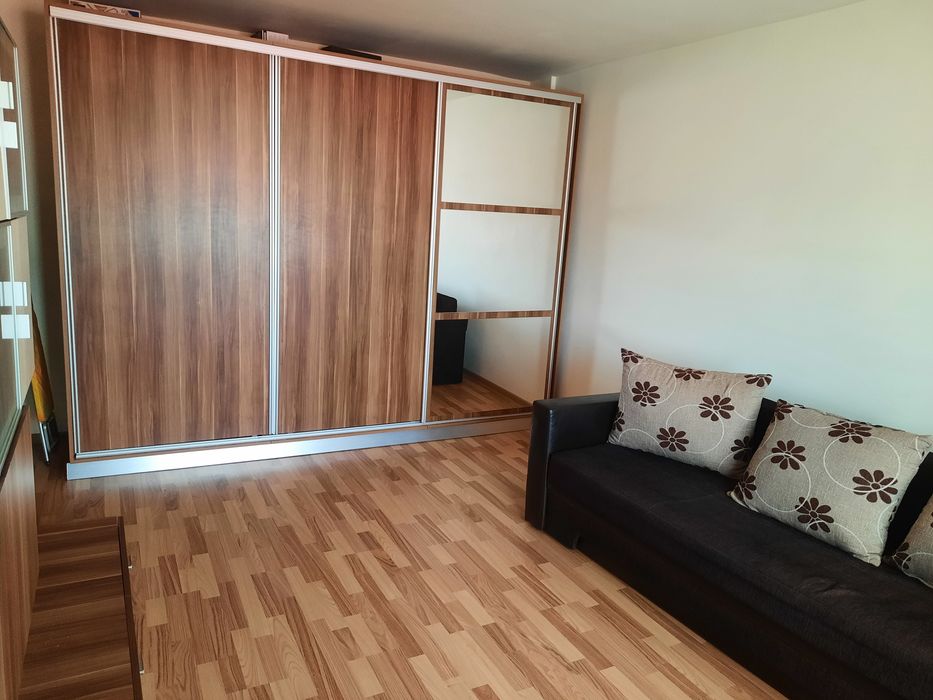 Garsonieră modernă de închiriat Alba Iulia zona cetate,