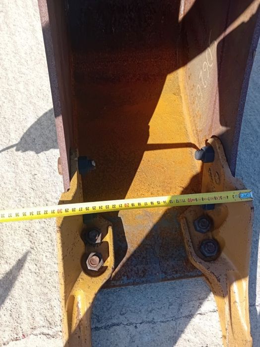 Cupa noua 30 cm miniexcavator 3 si 4  tone