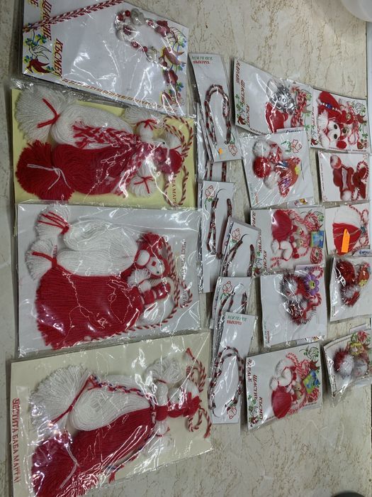 Мартеници на едро - различни видове