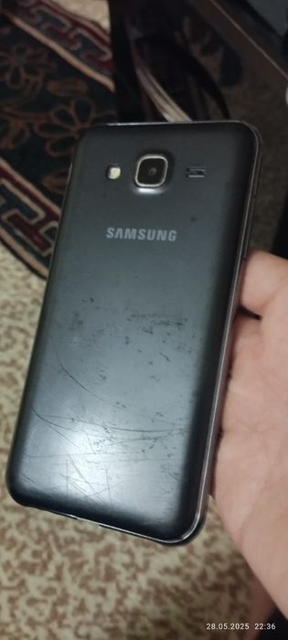 Продаю Samsung galaxy J5