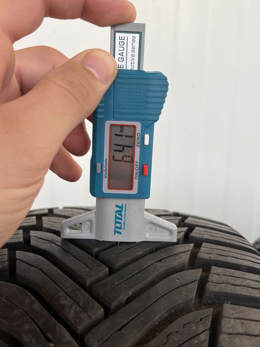 Зимни гуми Michelin 205/60/16