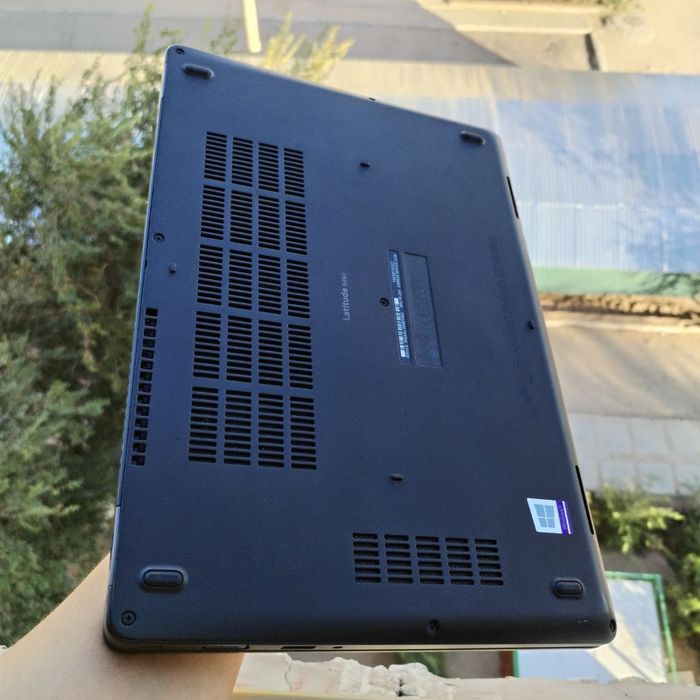 Ноутбук: Dell Latitude 5490 (USA)
Ҳолати: Аъло
Экран: 14 дюйм  (IPS 19