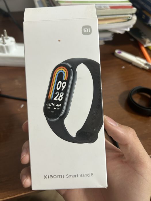 Продаю XIAOMI Smart Band 8