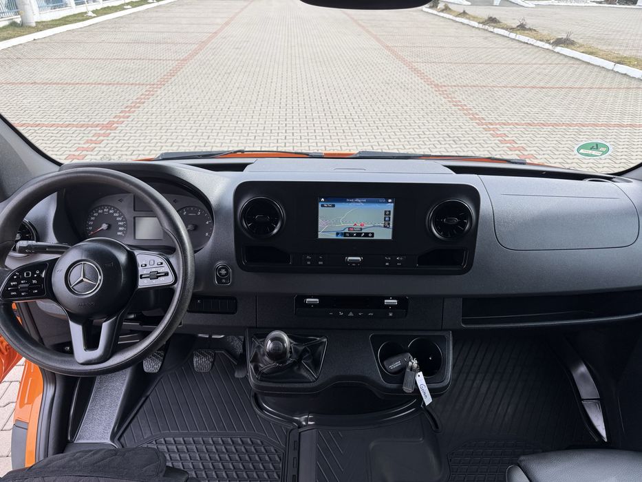 Mercedes sprinter maxi 319 5locuri