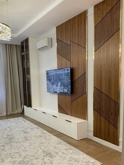 TV зона (настенные панели + полки)