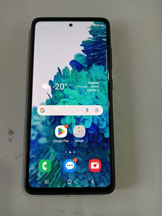 Samsung Galaxy S20 FE. 6/128GB.