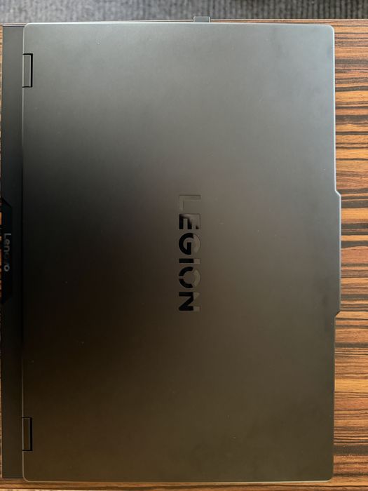 Laptop Gaming Lenovo Legion Pro 5 Ryzen 9 / RTX 5070 / 32GB RAM / 240Hz / Premium care