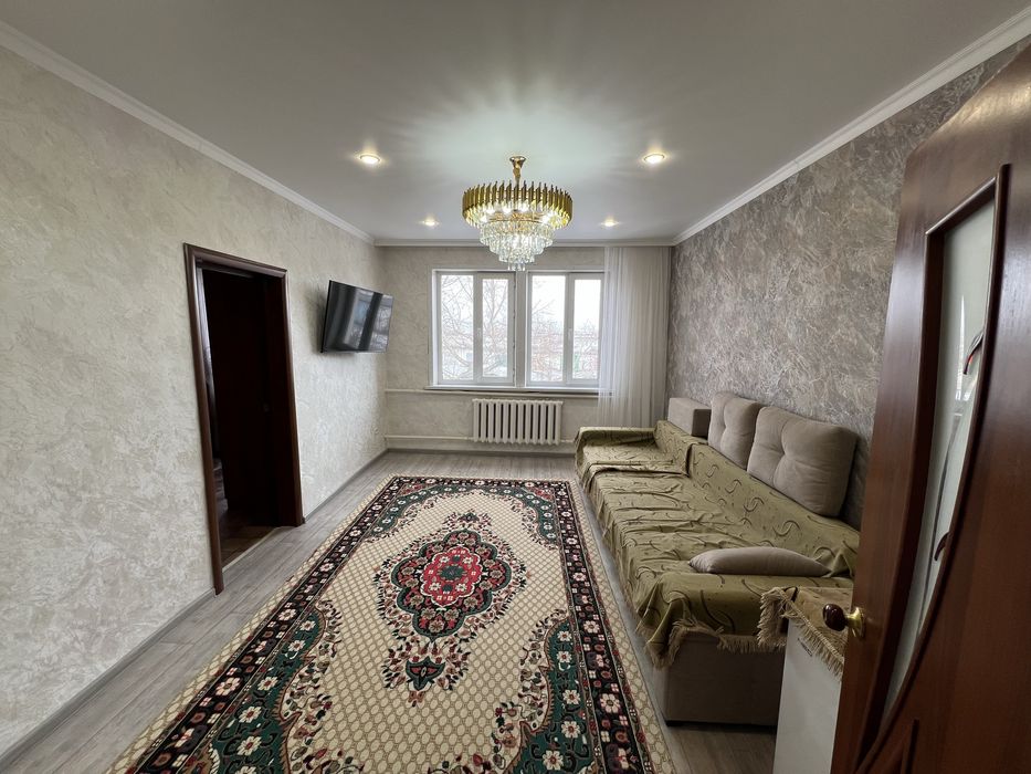 Продам трехкомнатную квартиру