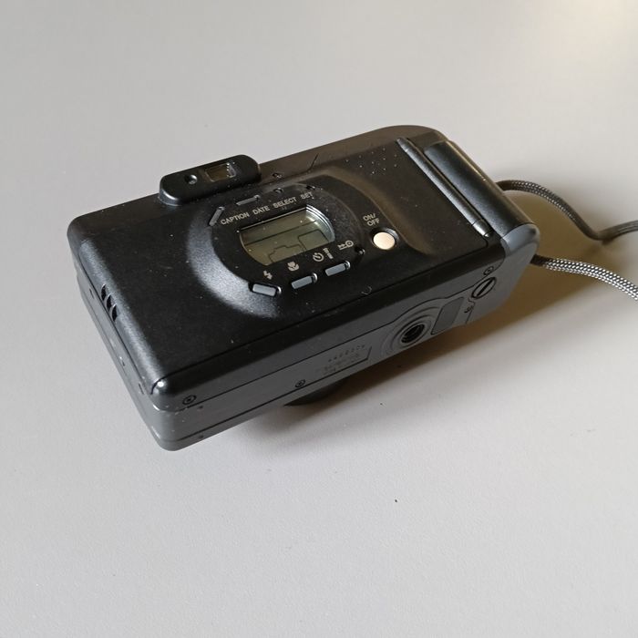 Pentax Zoom 105 R, Canon Prima Caption, Pentax Zoom90 WR, aparate 35mm