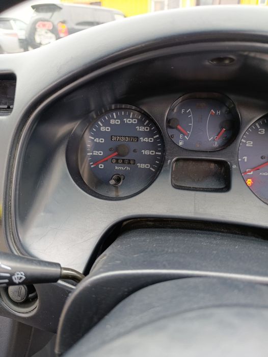 Продам машину Рав-4