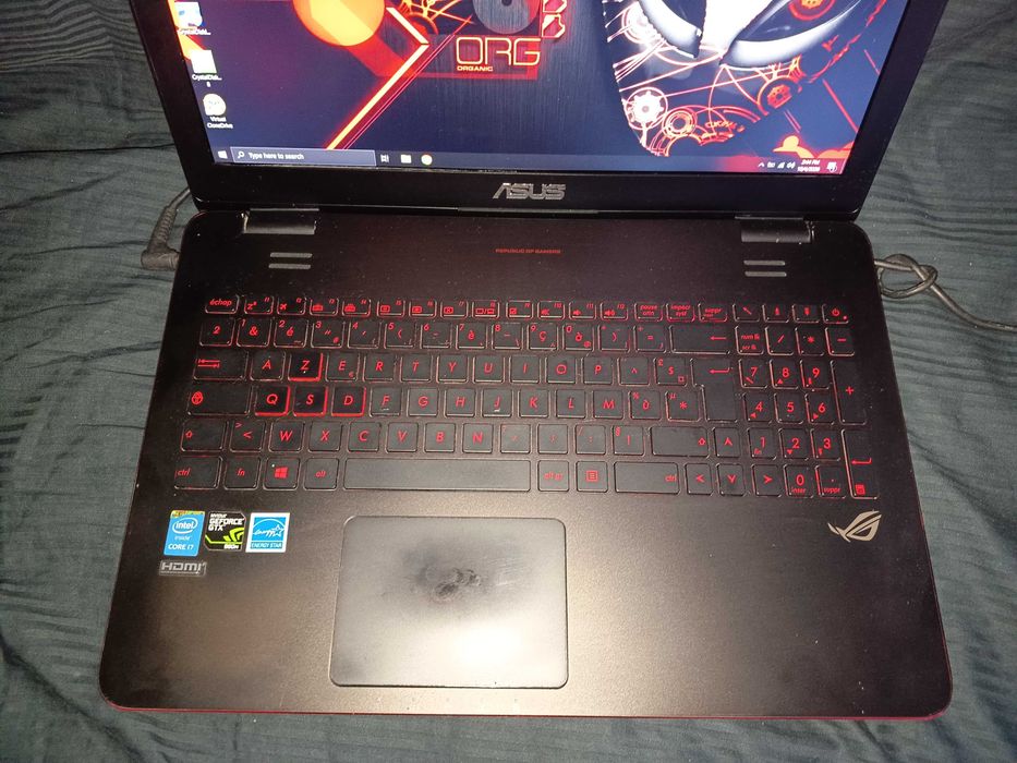 Laptop gaming Asus Rog G551jw, Core i7 4720hq, 16gb ram, Nvidia GTX 960m, tastatura iluminata, ssd 240gb, full HD