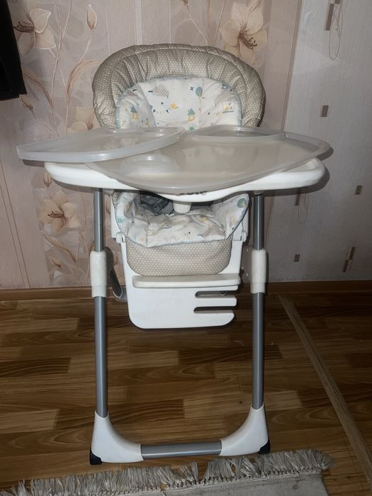 Столик для кормления