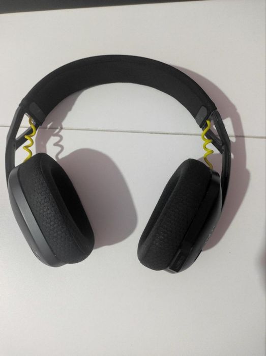 Наушники Logitech G435 Цвет (черный)