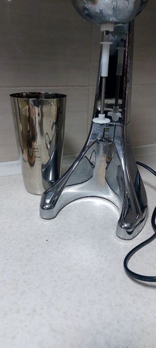 Миксер для молочных коктейлей