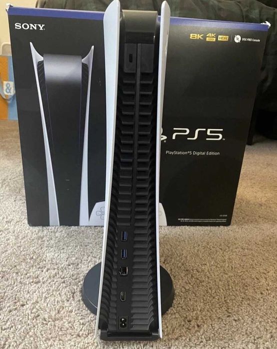 Playstation 5 Digital Edition Alb 825GB