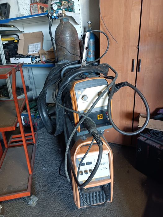 Продам сварочный полуавтомат 350 ампер